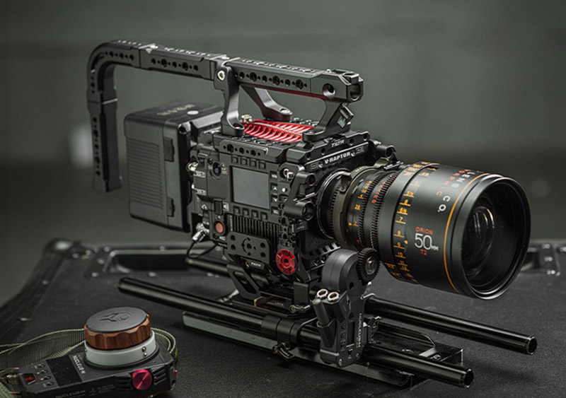 RED V-RAPTOR 8K